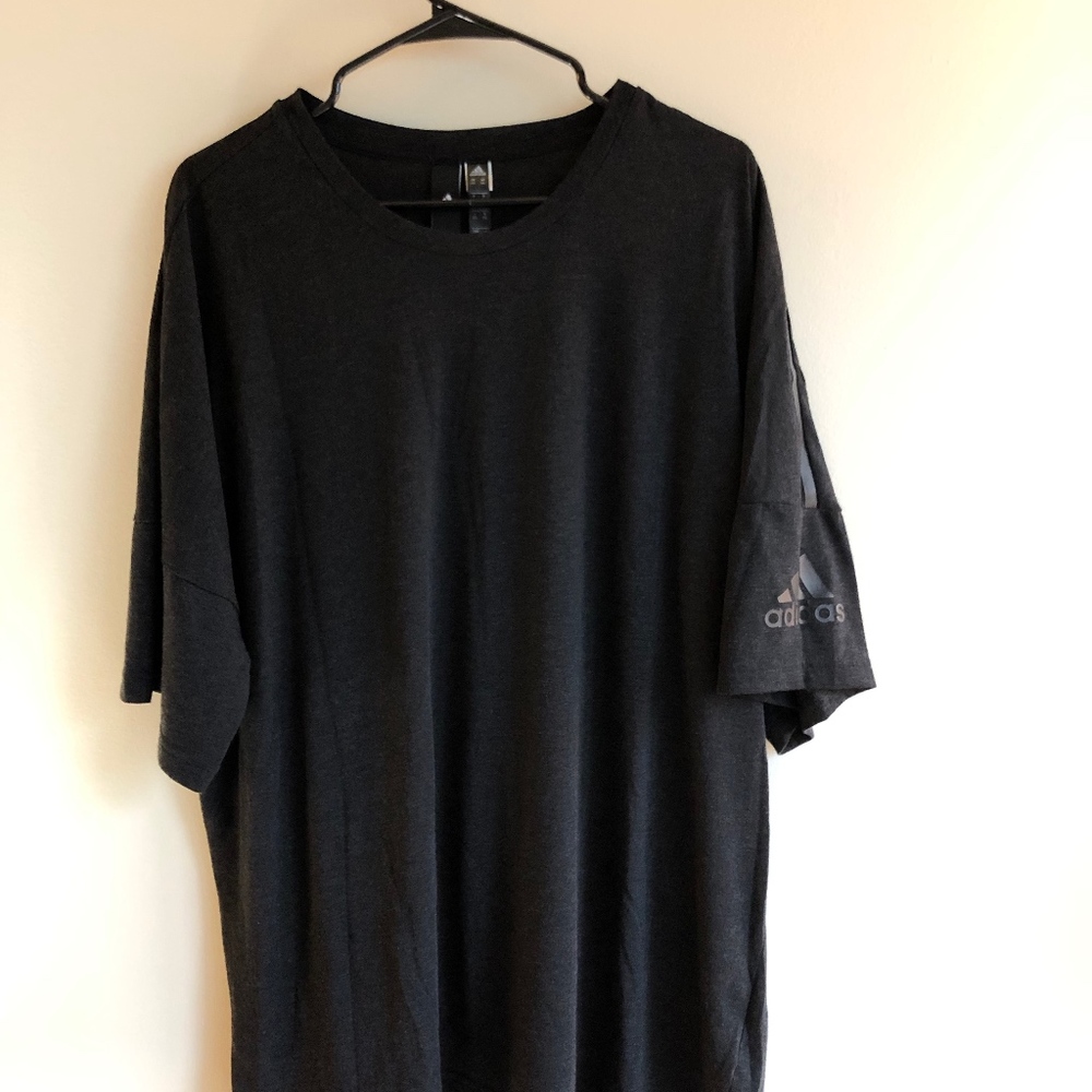 Adidas Tee "black"